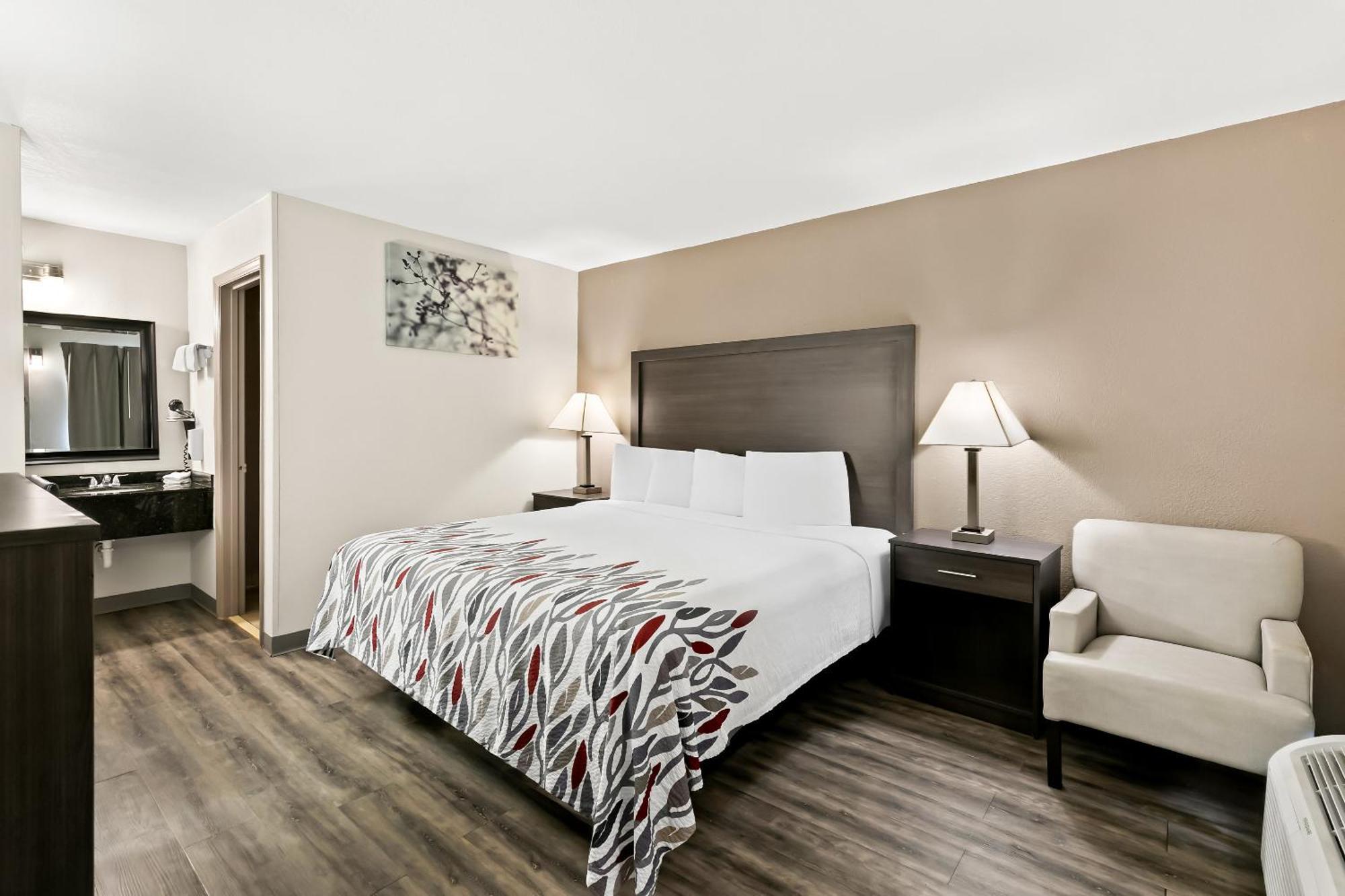 Red Roof Inn & Suites Duncan Eksteriør billede